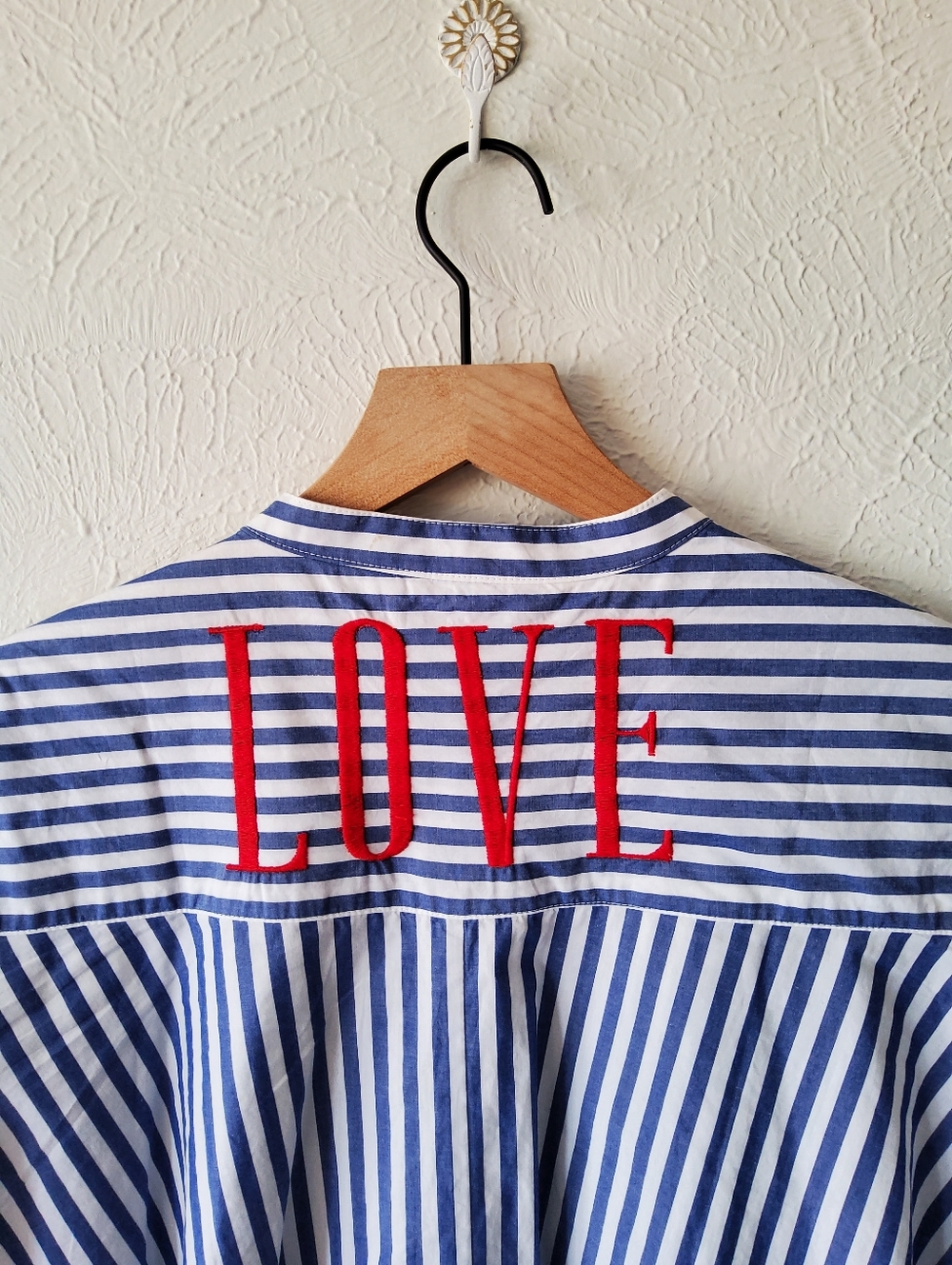 GAP - Collarless Button-up Poplin Shirt
